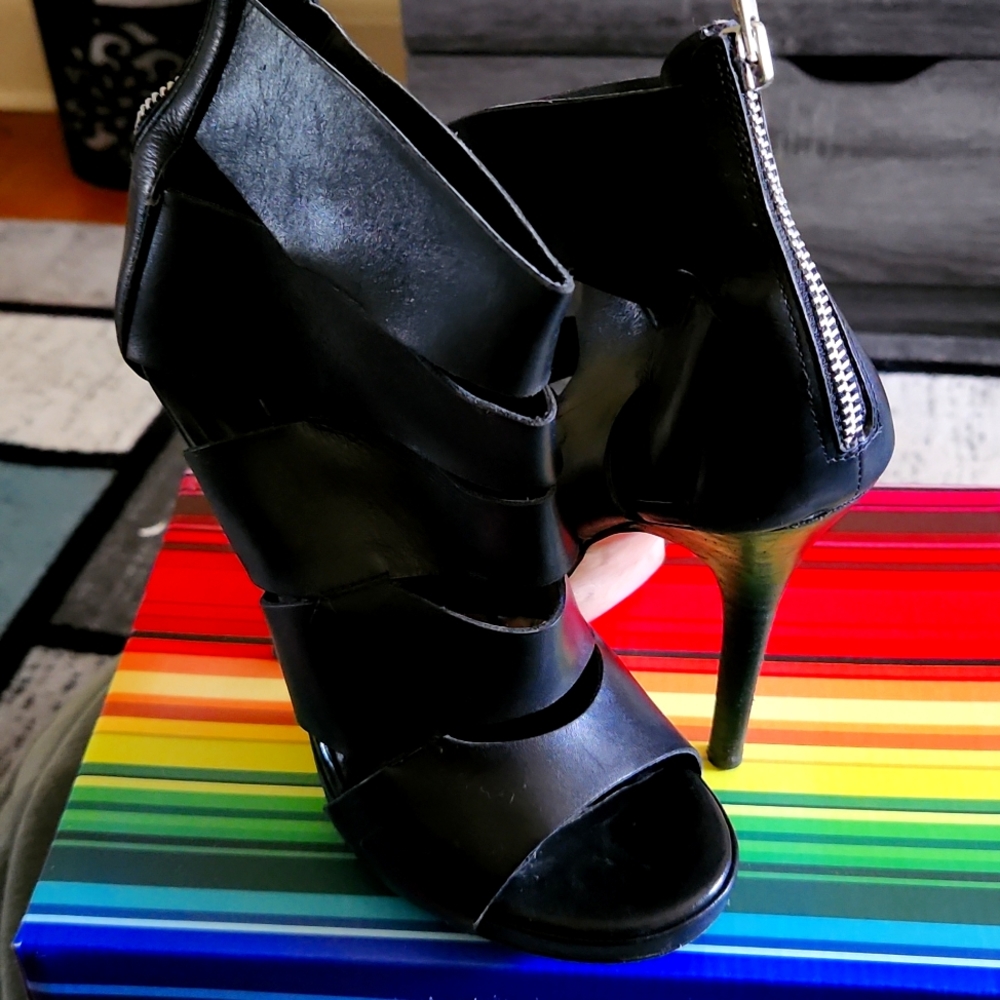 Black heels